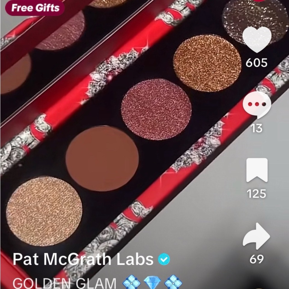 Pat McGrath Luminous Legends Luxurious Eyeshadow Palette - Dawn Divinity - Picture 8 of 9